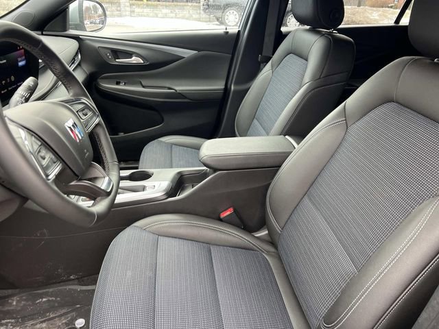 Used 2025 Buick Envista Preferred w/ Convenience I Package image 19
