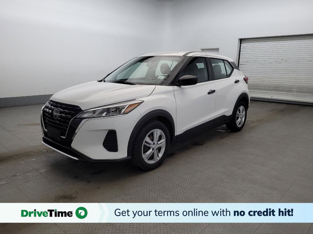 Used 2022 Nissan Kicks S