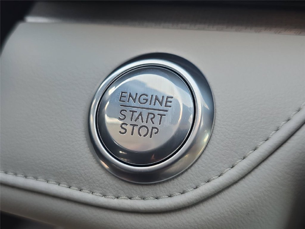 New 2026 Lincoln Nautilus Premier AWD/4WD image 20