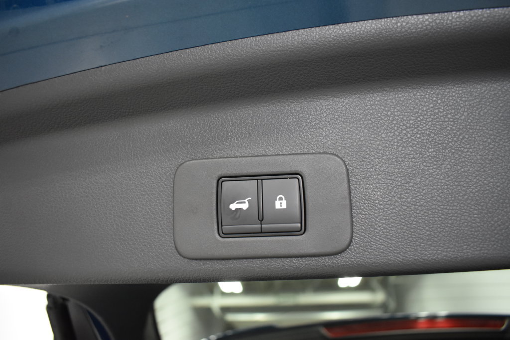Used 2025 Nissan Murano Platinum w/ Cargo Package AWD/4WD image 39