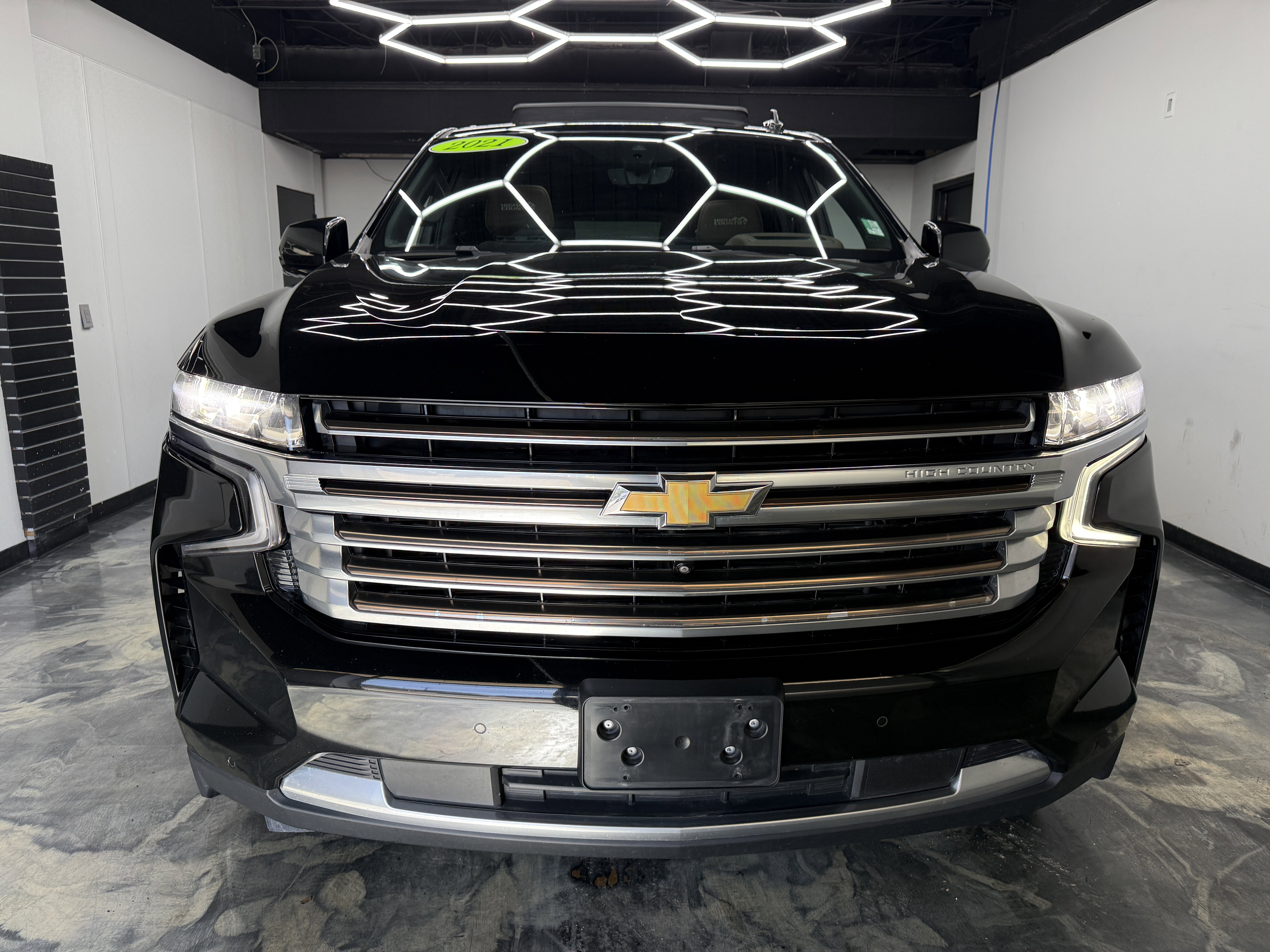 Used 2021 Chevrolet Suburban High Country AWD/4WD image 7