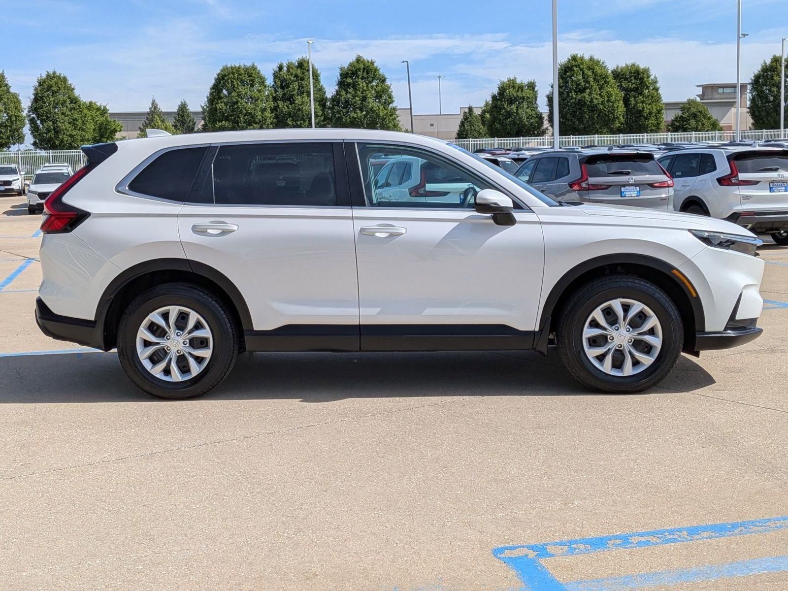 Certified 2025 Honda CR-V LX image 6
