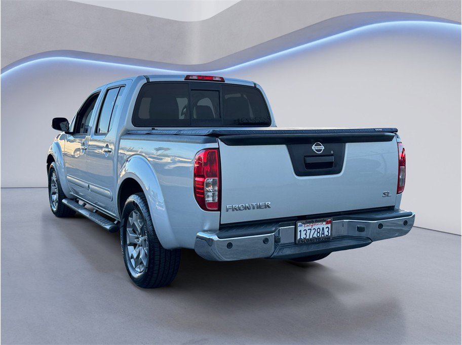 Used 2019 Nissan Frontier SL image 4