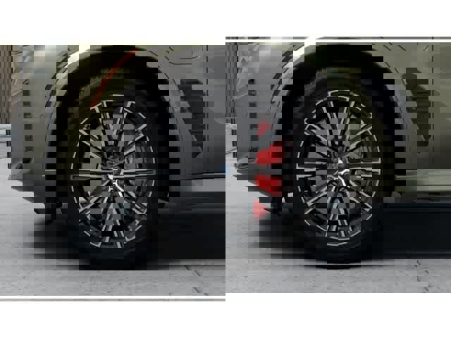 New 2026 BMW X5 xDrive50e image 7