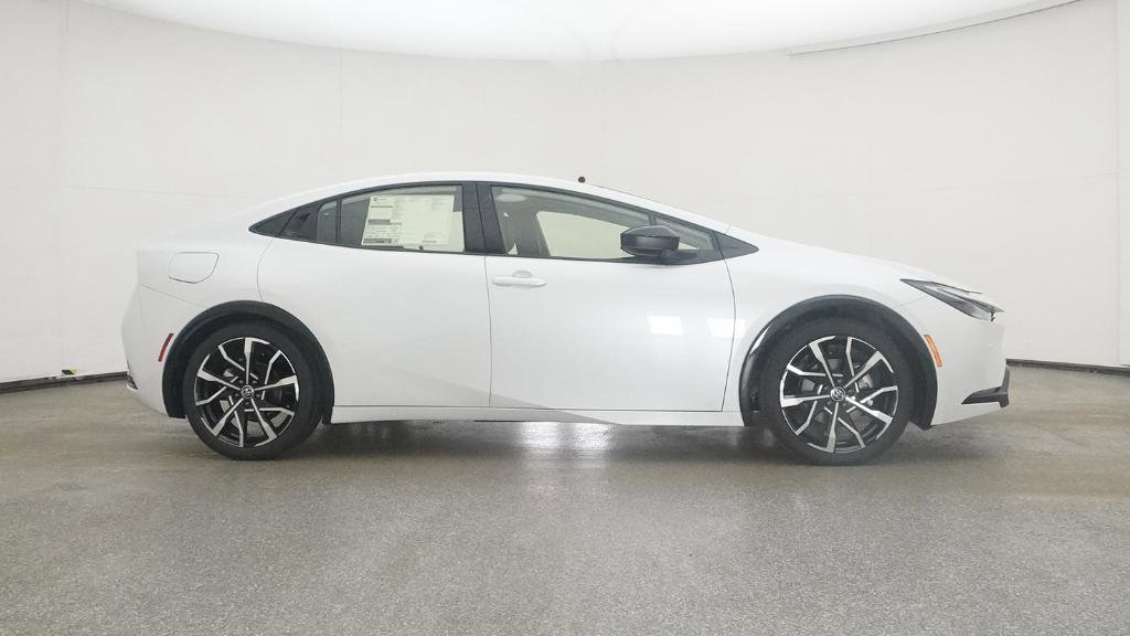 New 2026 Toyota Prius Plug-In Hybrid image 26
