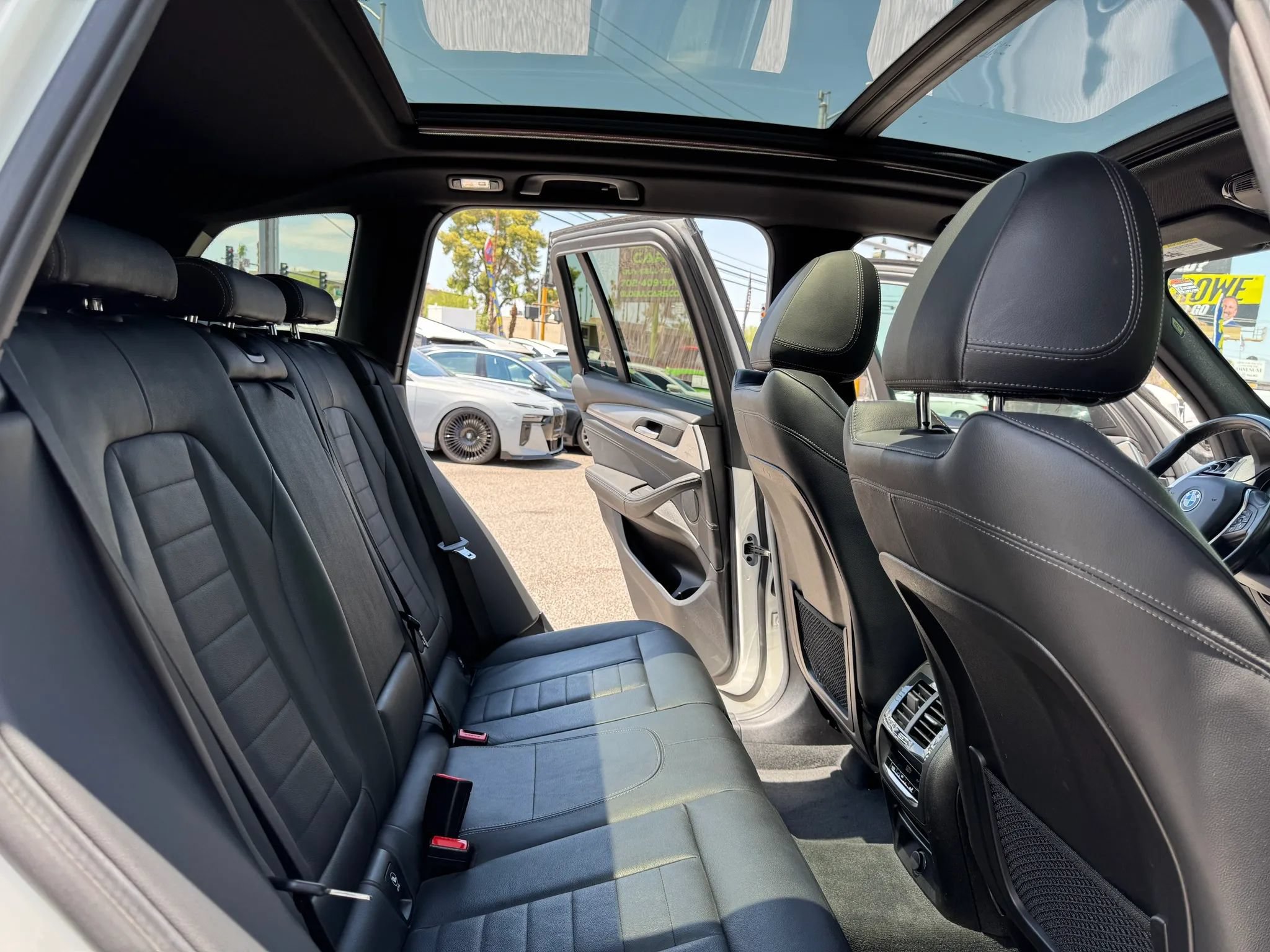 Used 2019 BMW X3 xDrive30i w/ M Sport Package 2 AWD/4WD image 17