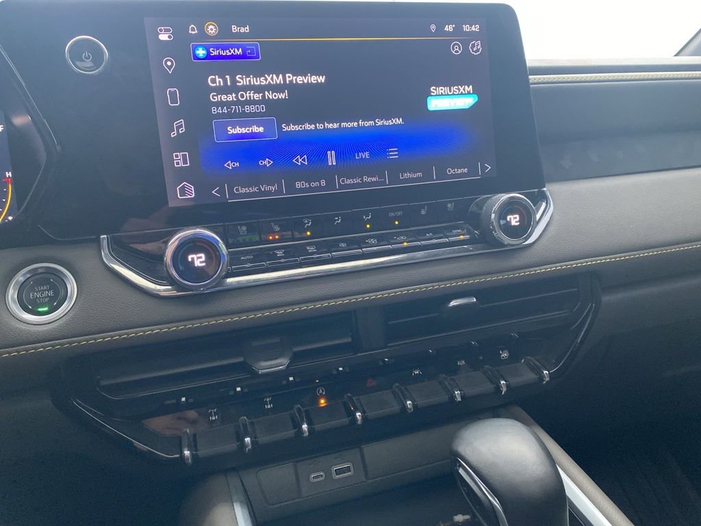 Used 2024 Chevrolet Colorado ZR2 w/ ZR2 Convenience Package III image 17