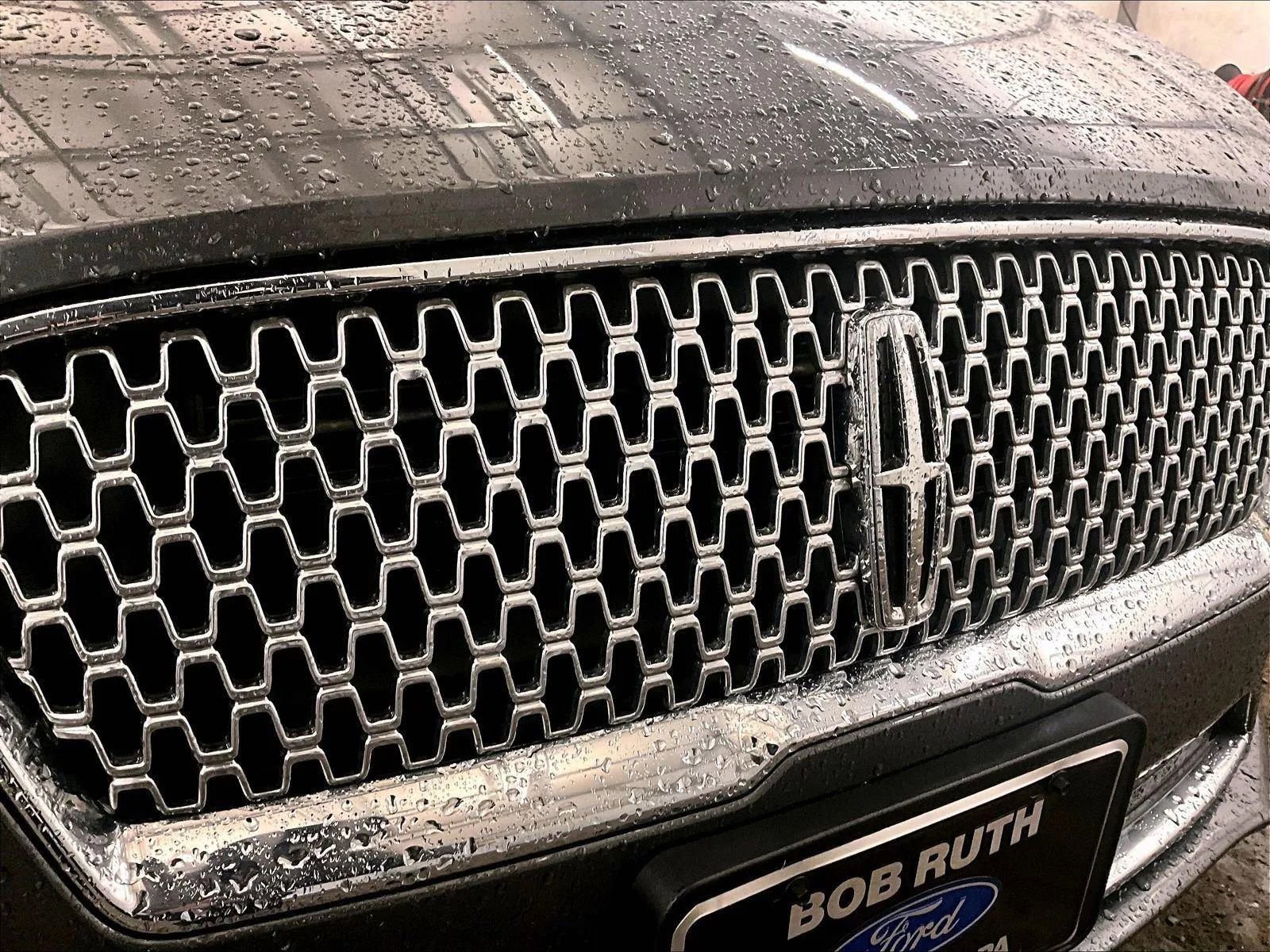 Used 2019 Lincoln MKZ Reserve image 29