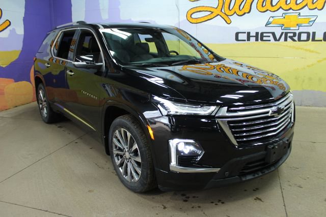 Used 2023 Chevrolet Traverse Premier AWD/4WD image 4