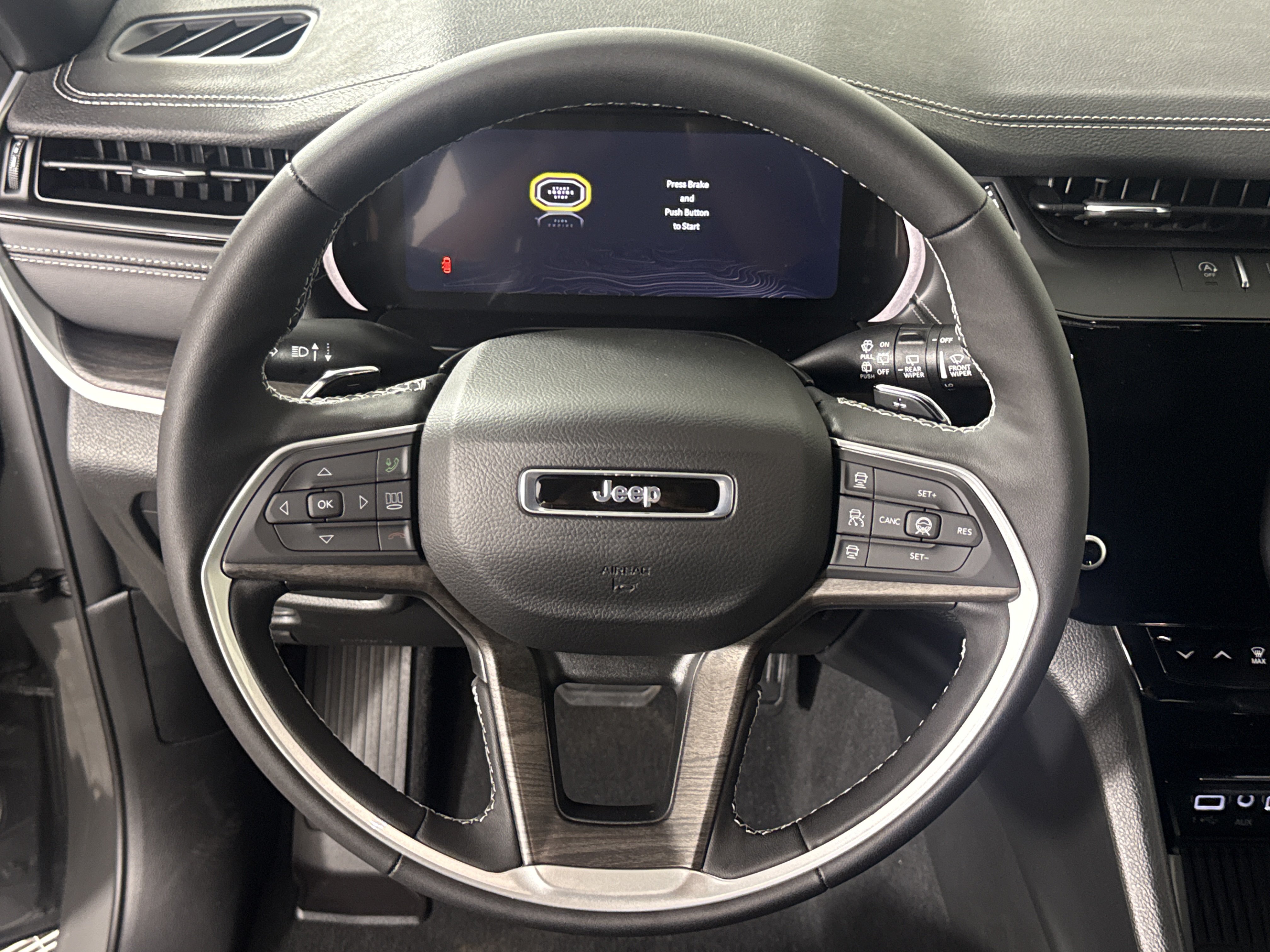 New 2027 Jeep Grand Cherokee 4WD image 16