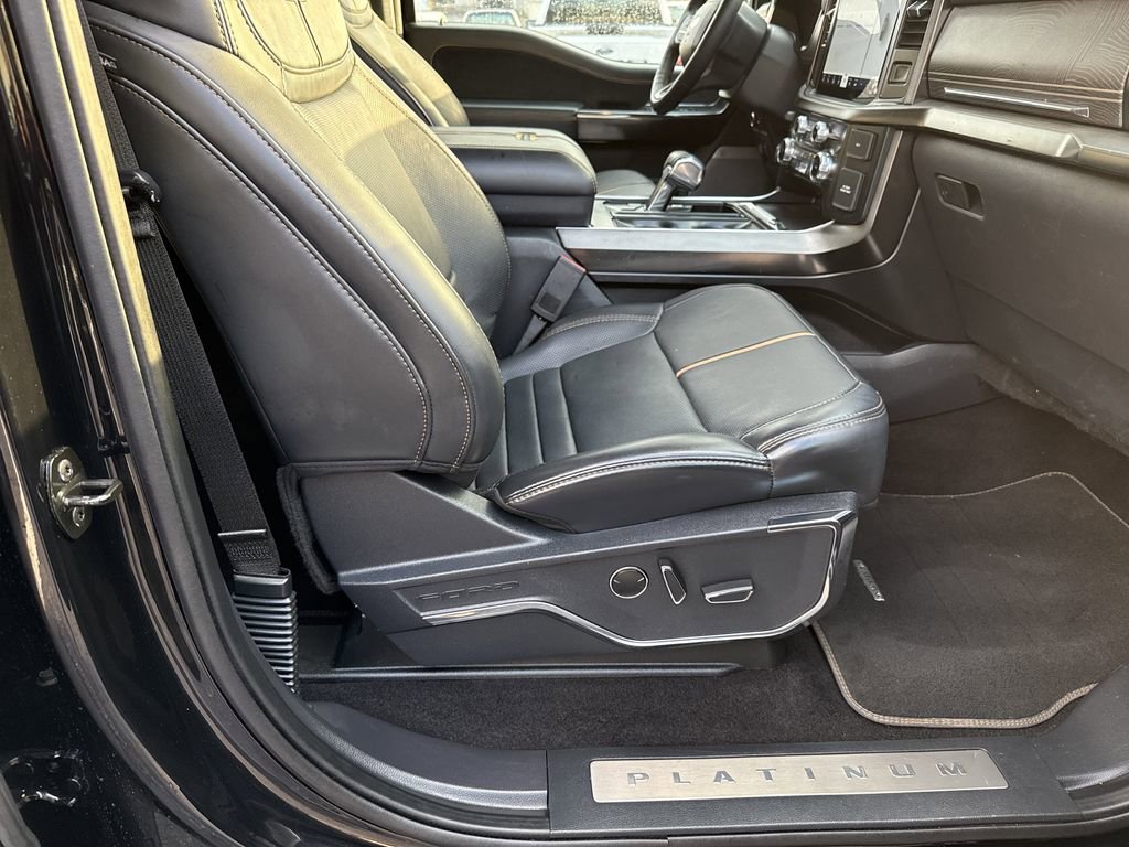Used 2023 Ford F150 Platinum image 13