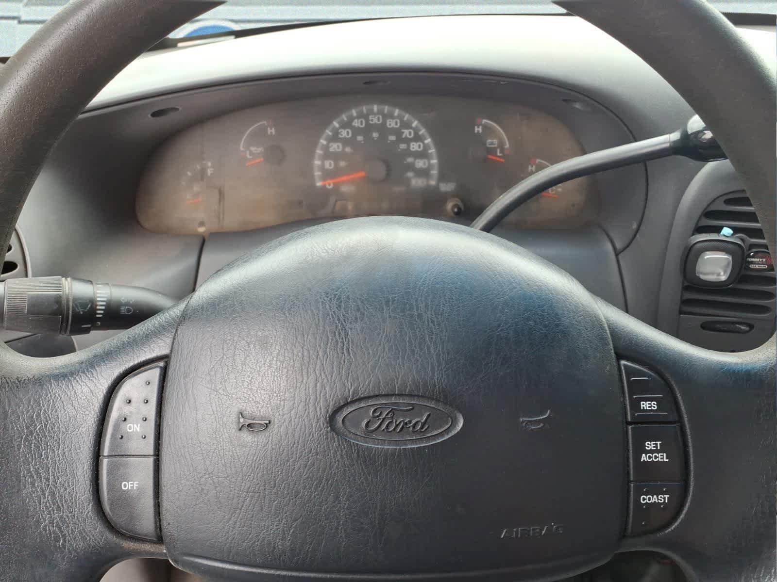 Used 2000 Ford F150 XL AWD/4WD image 8