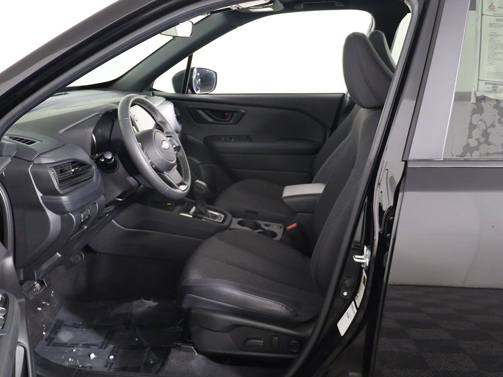Used 2025 Subaru Forester Premium image 25