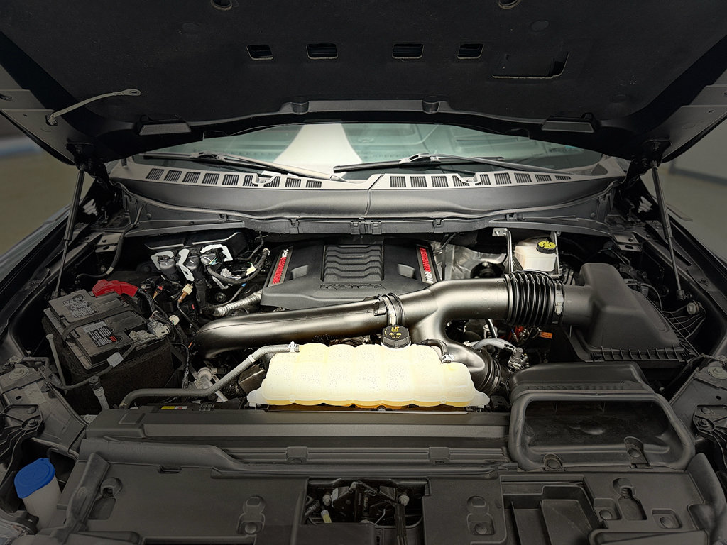 Used 2024 Ford F150 Raptor AWD/4WD image 40