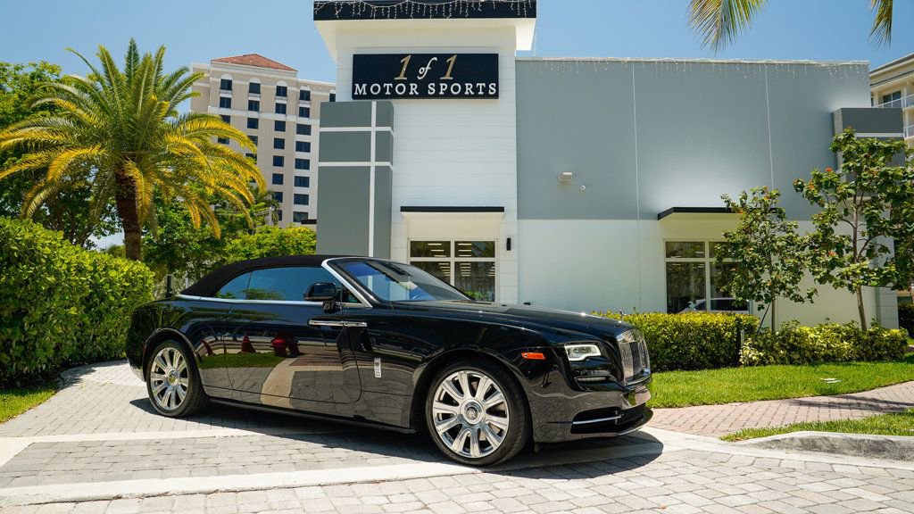 Used 2016 Rolls-Royce Dawn image 1