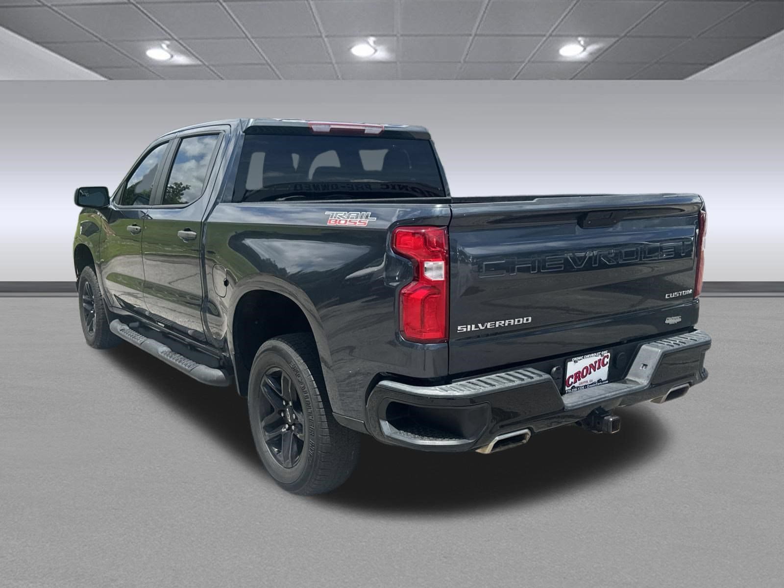 Used 2020 Chevrolet Silverado 1500 Custom Trail Boss w/ Custom Convenience Package AWD/4WD image 5