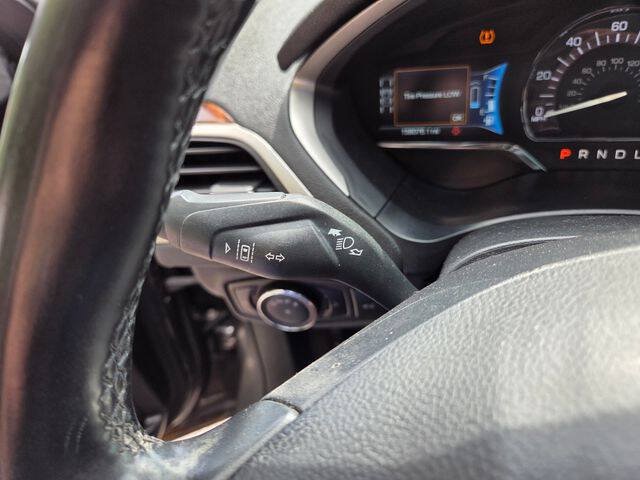 Used 2015 Lincoln MKZ Hybrid w/ Equipment Group 202A Reserve FWD image 25