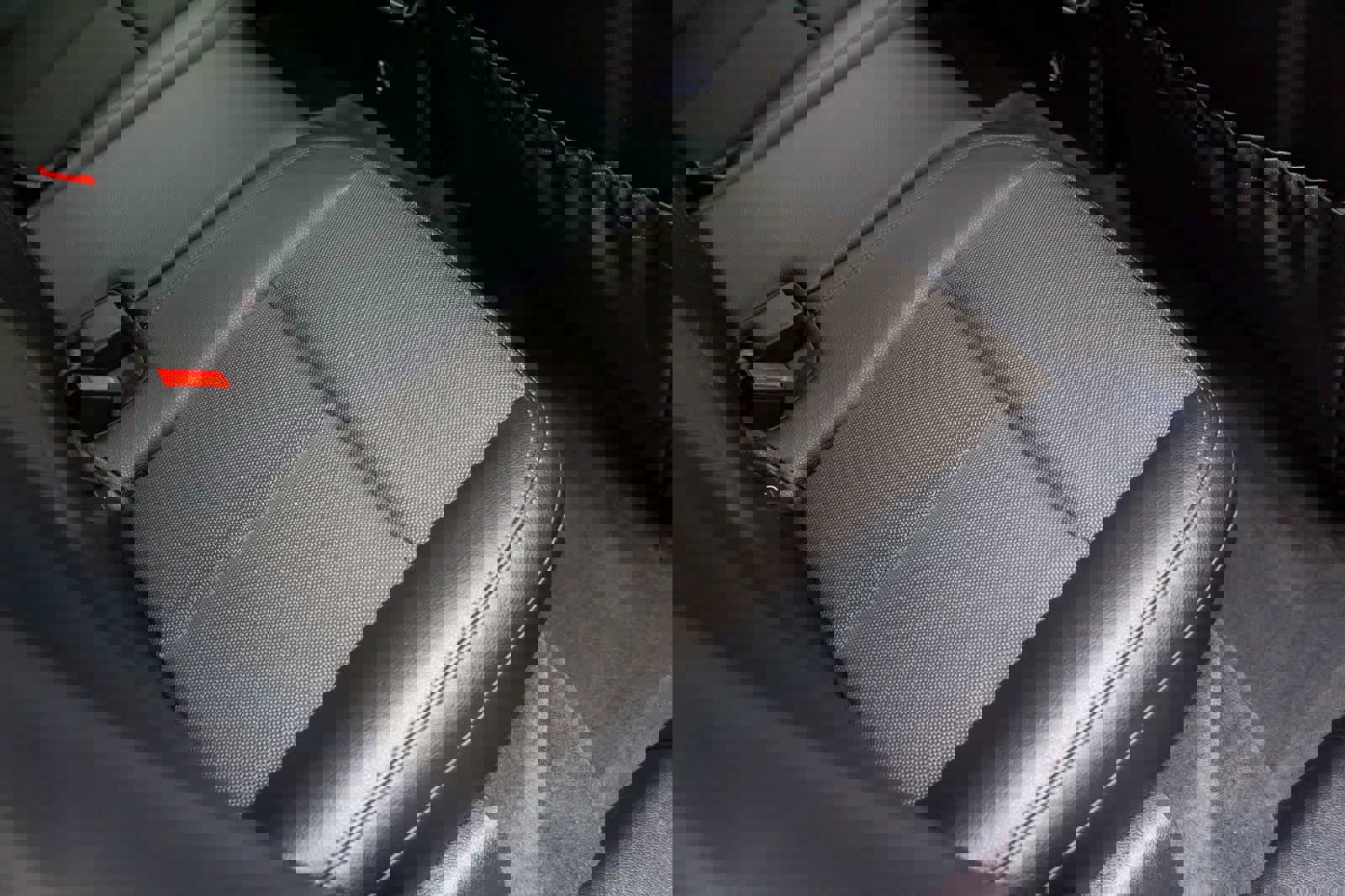 Used 2022 Porsche Macan image 44