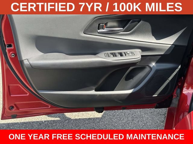 Used 2024 Toyota Prius XLE FWD image 13