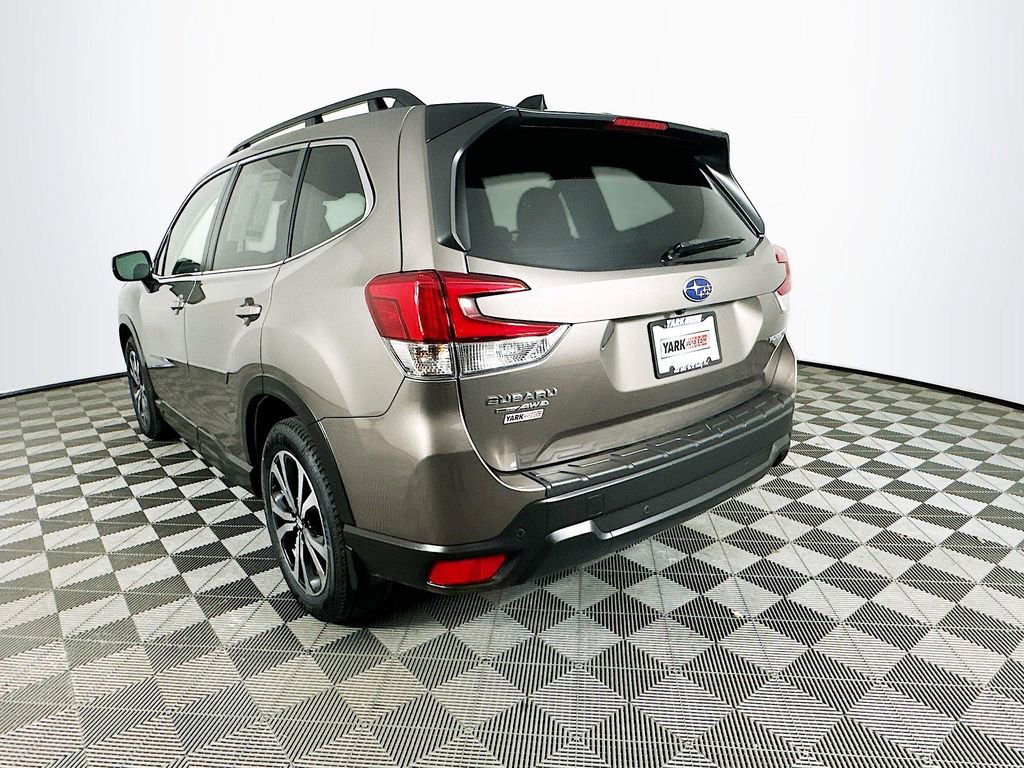 Used 2024 Subaru Forester Limited image 7