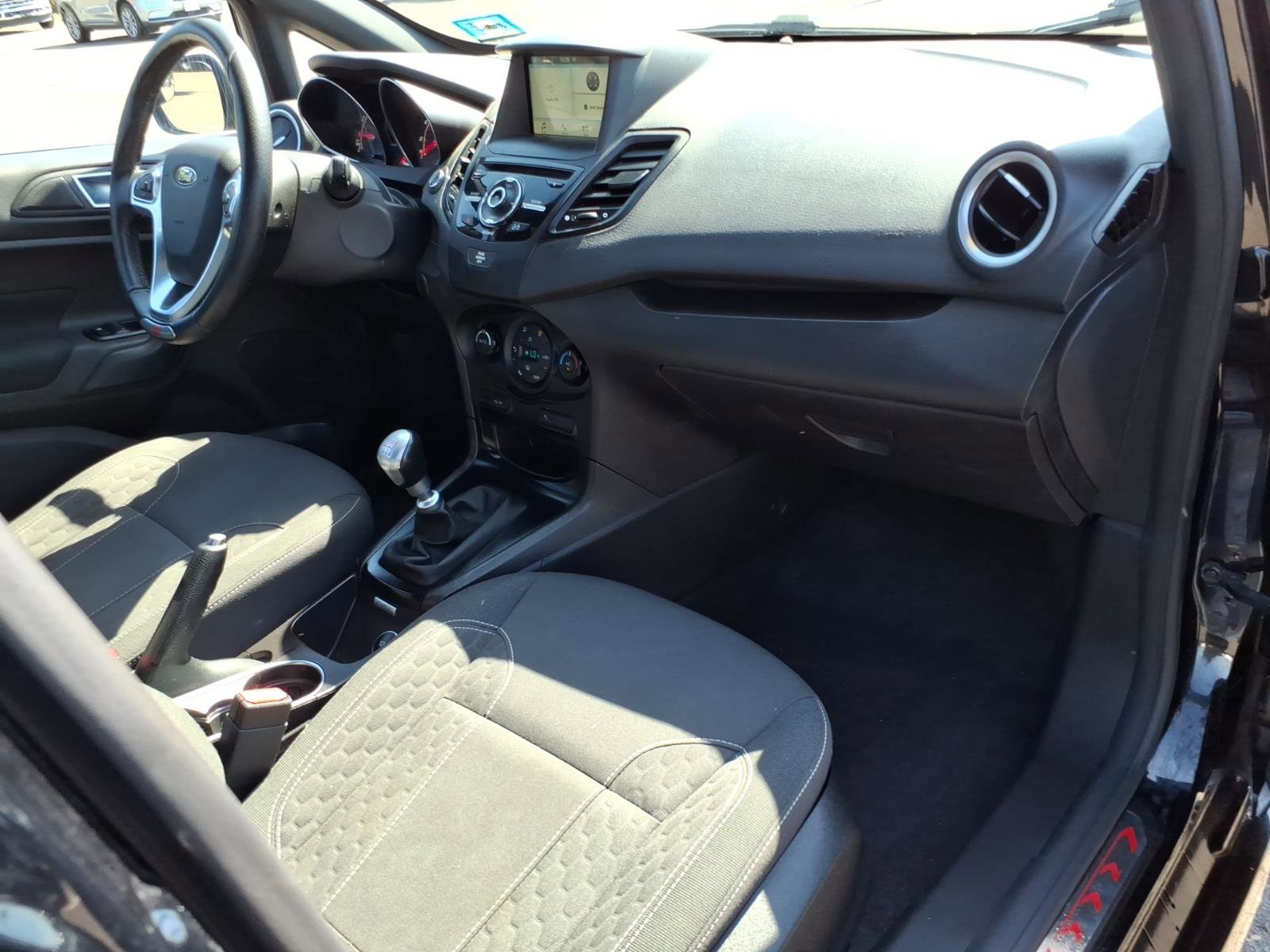 Used 2016 Ford Fiesta ST image 9