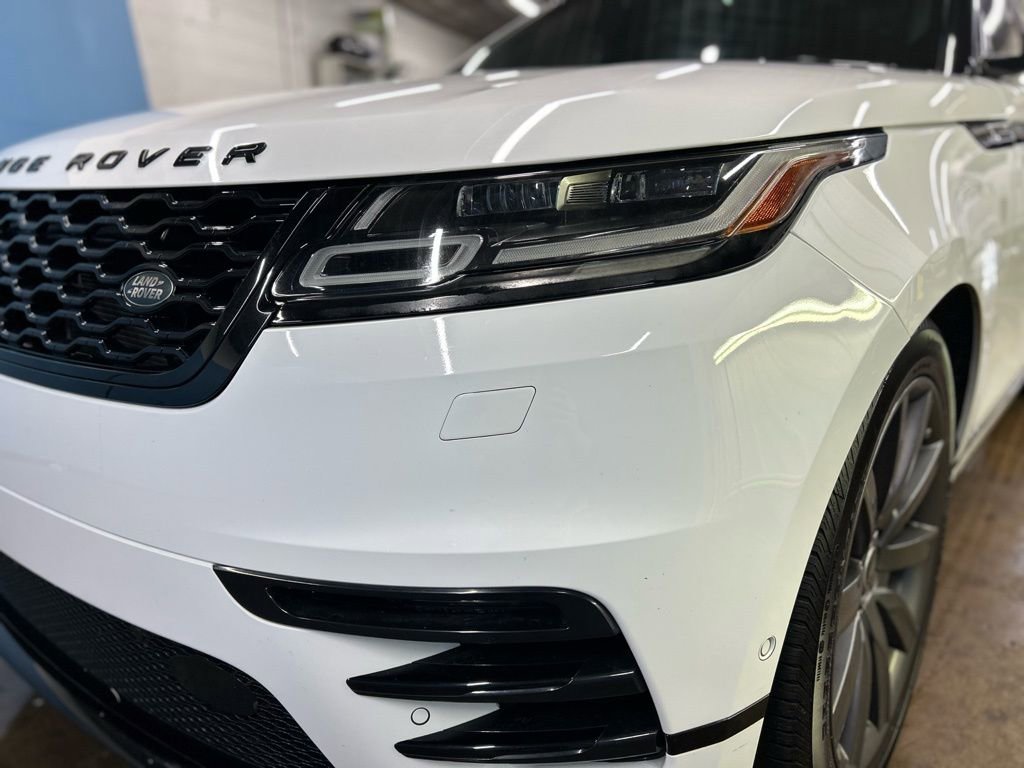Used 2018 Land Rover Range Rover Velar R-Dynamic HSE image 6