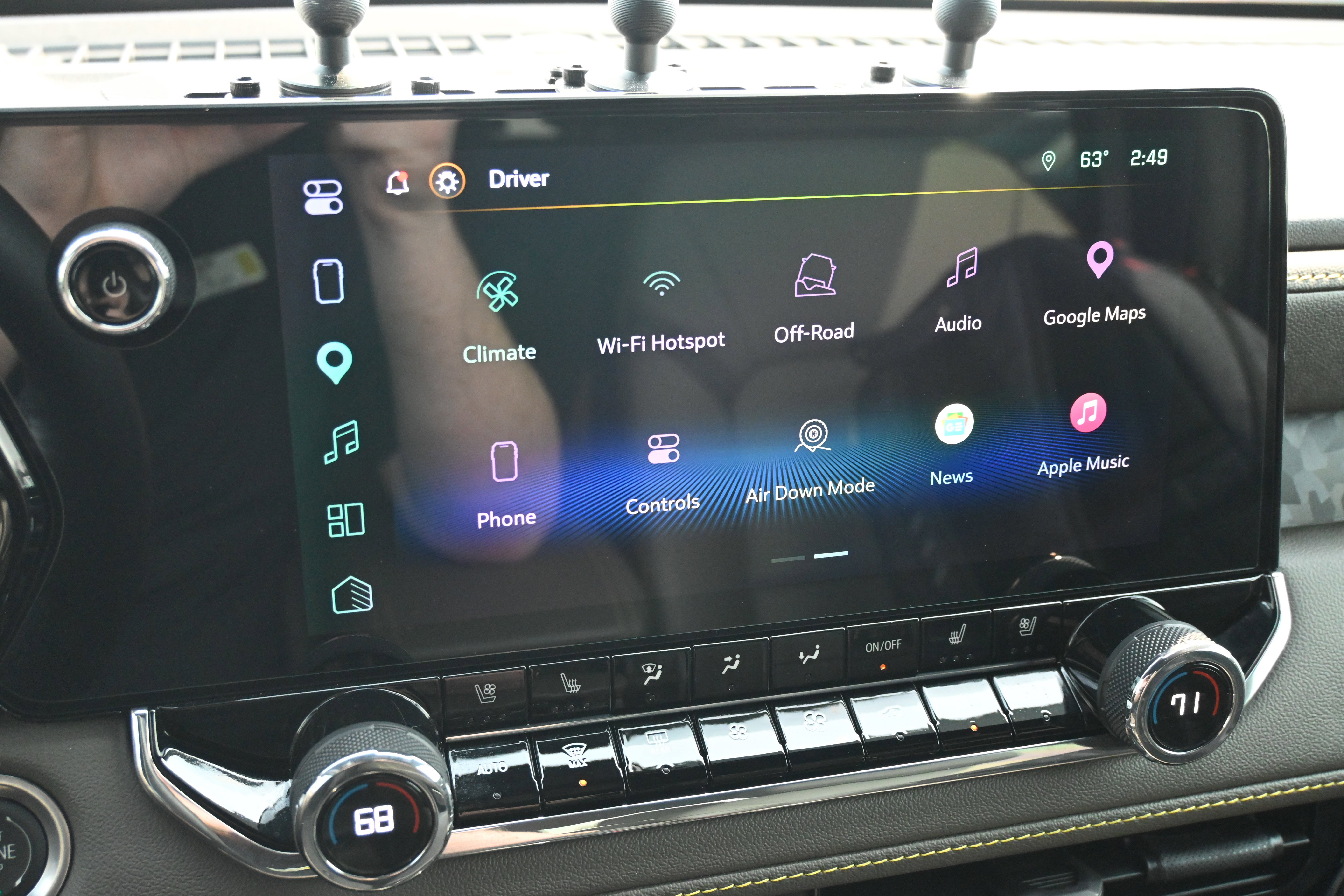 Used 2025 Chevrolet Colorado ZR2 w/ Technology Package image 32