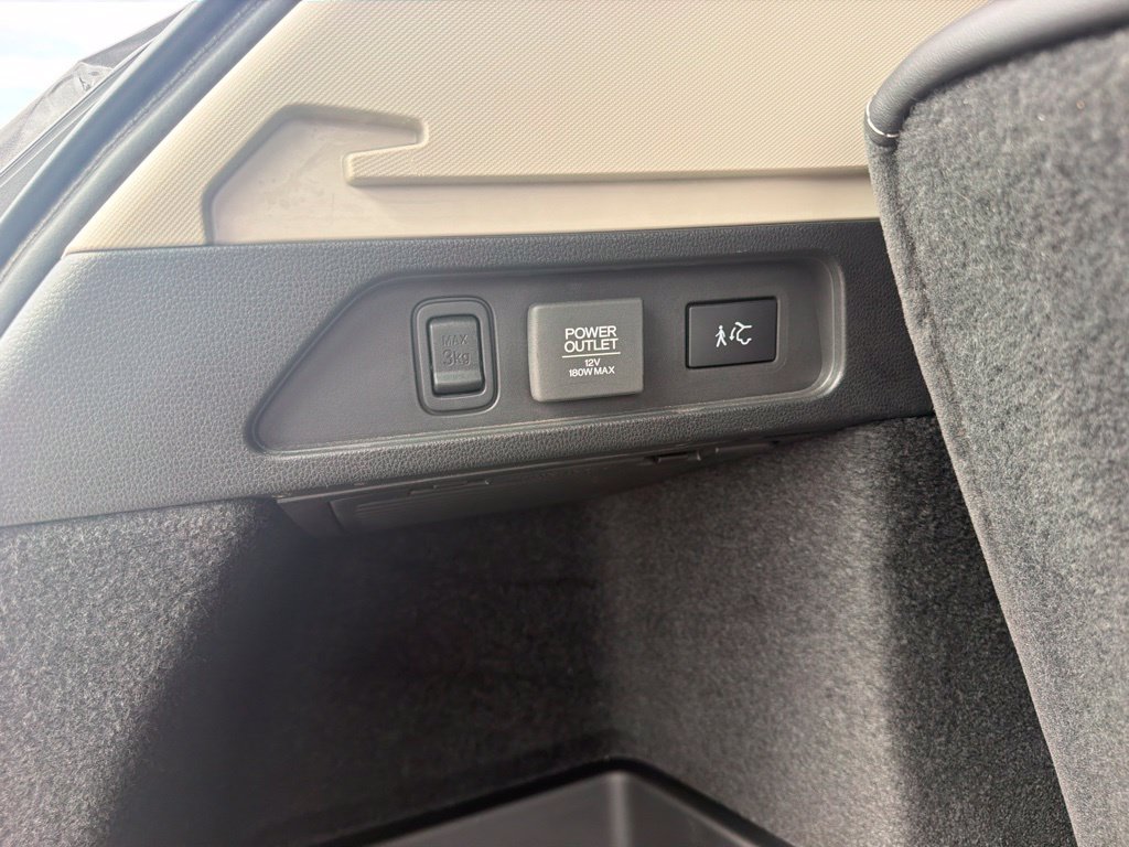 Used 2023 Acura MDX w/ Advance Package AWD/4WD image 19