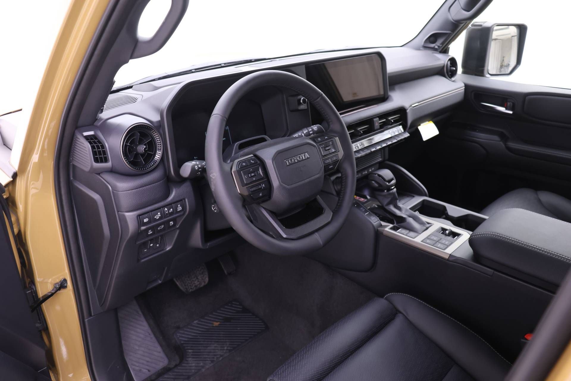 New 2026 Toyota Land Cruiser image 3