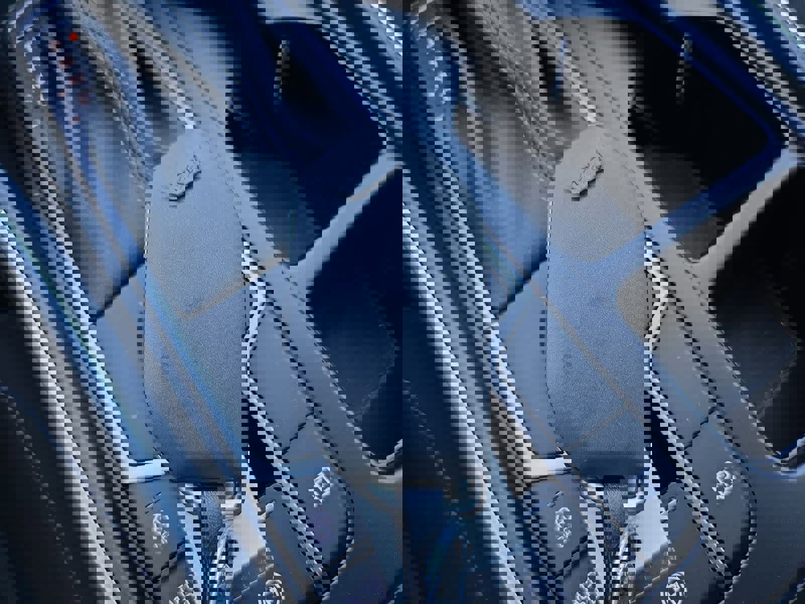 Certified 2025 Kia Sorento LX image 32