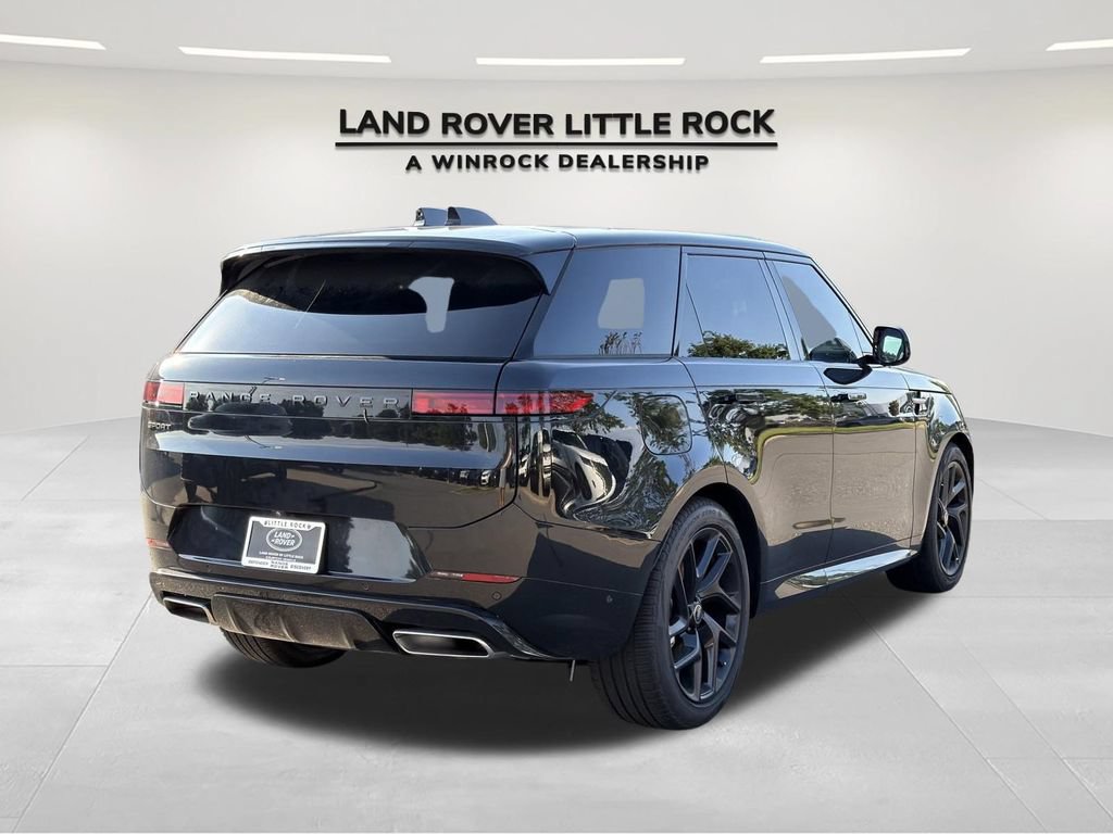 Used 2025 Land Rover Range Rover Sport Dynamic SE AWD/4WD image 2