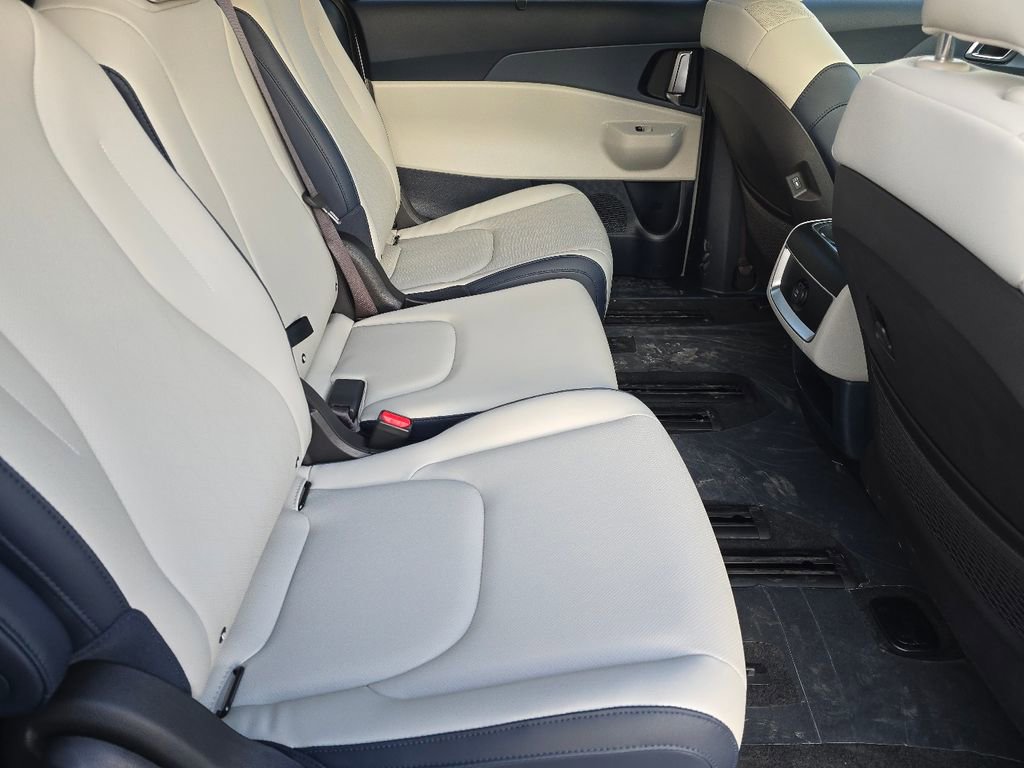 New 2026 Kia Carnival EX image 20