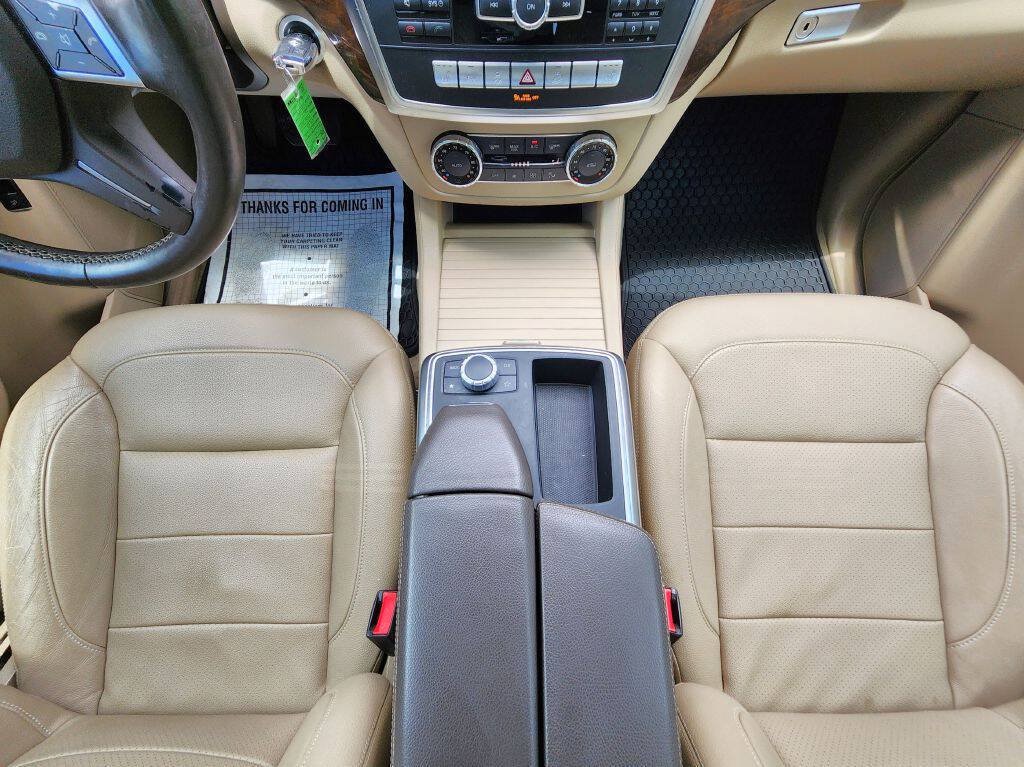 Used 2015 Mercedes-Benz ML 250 BlueTEC 4MATIC image 18