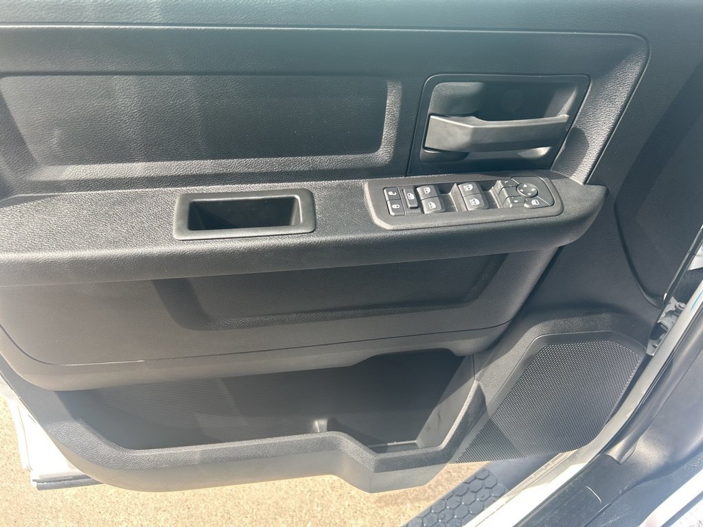 New 2026 RAM 3500 Tradesman AWD/4WD image 19