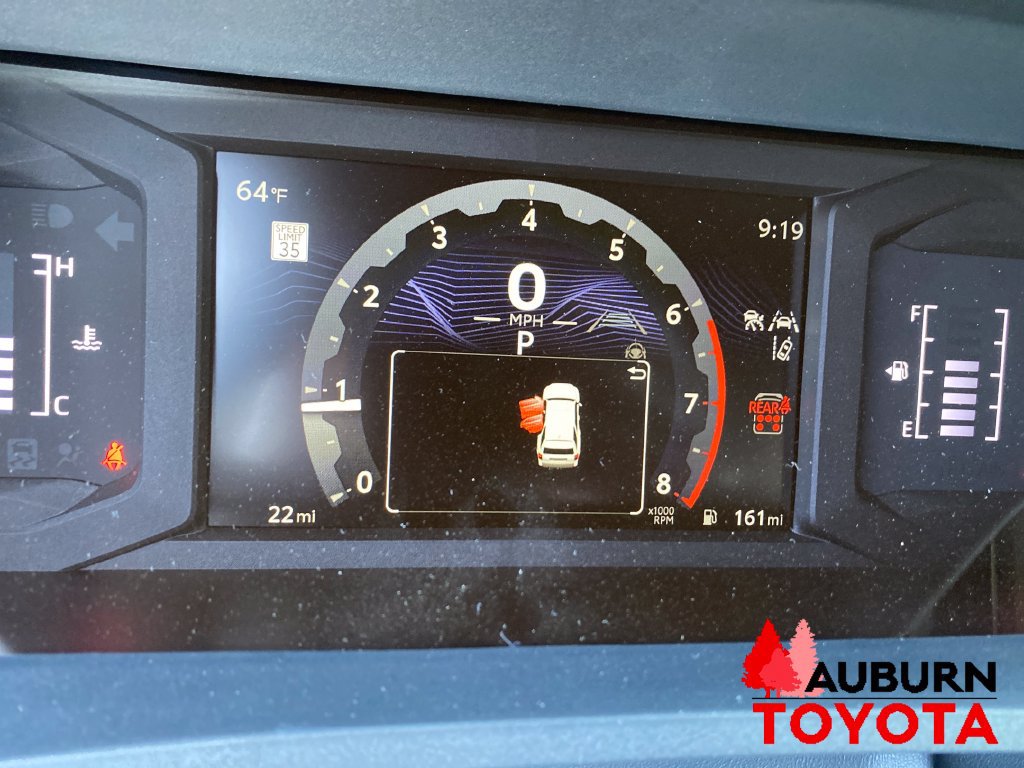 New 2026 Toyota 4Runner SR5 AWD/4WD image 15