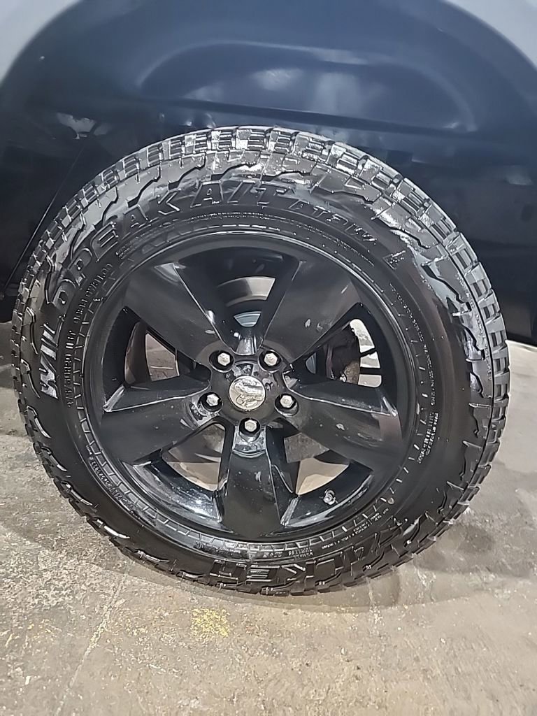 Used 2013 RAM 1500 Express AWD/4WD image 8