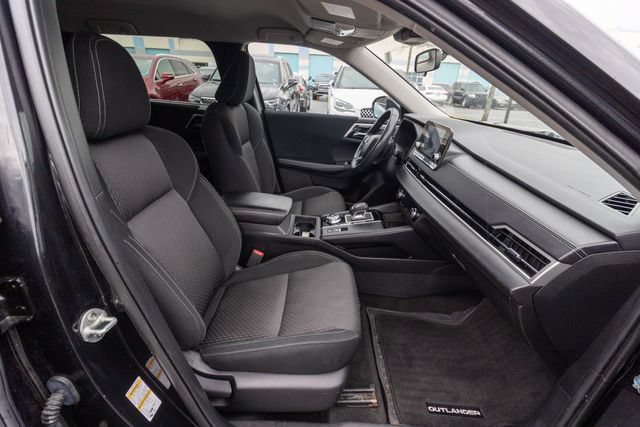 Used 2022 Mitsubishi Outlander ES AWD/4WD image 30