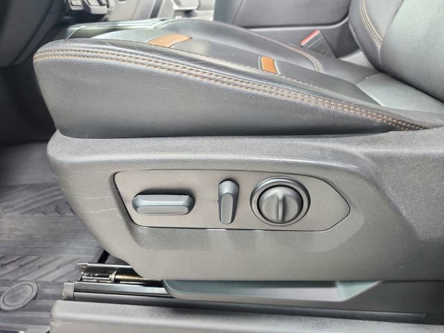 Used 2022 GMC Sierra 2500 AT4 w/ AT4 Preferred Package AWD/4WD image 20