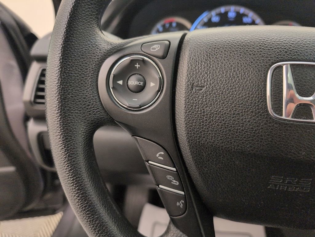 Used 2015 Honda Accord EX image 30