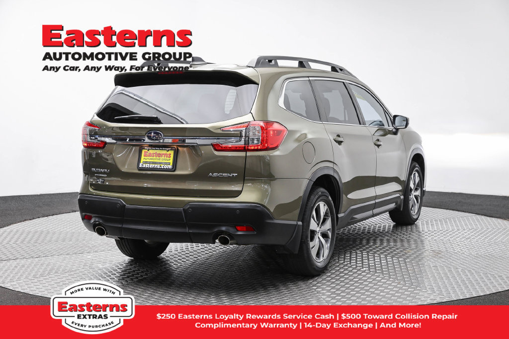 Used 2023 Subaru Ascent Premium w/ Convenience Package AWD/4WD image 6