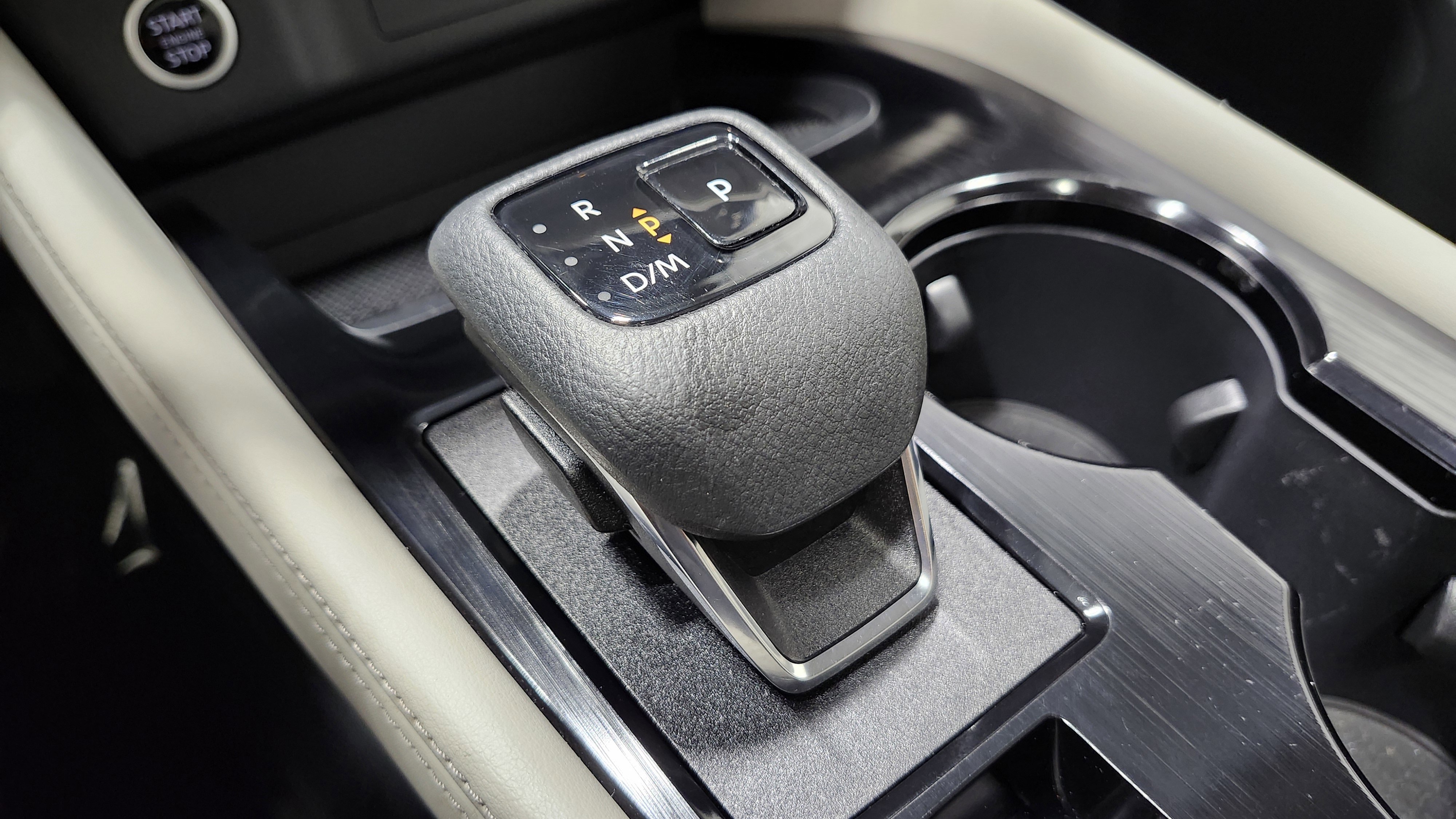 Used 2023 Nissan Rogue SL w/ SL Premium Package image 37