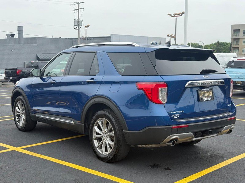 Certified 2023 Ford Explorer Limited w/ Equipment Group 301A AWD/4WD image 9