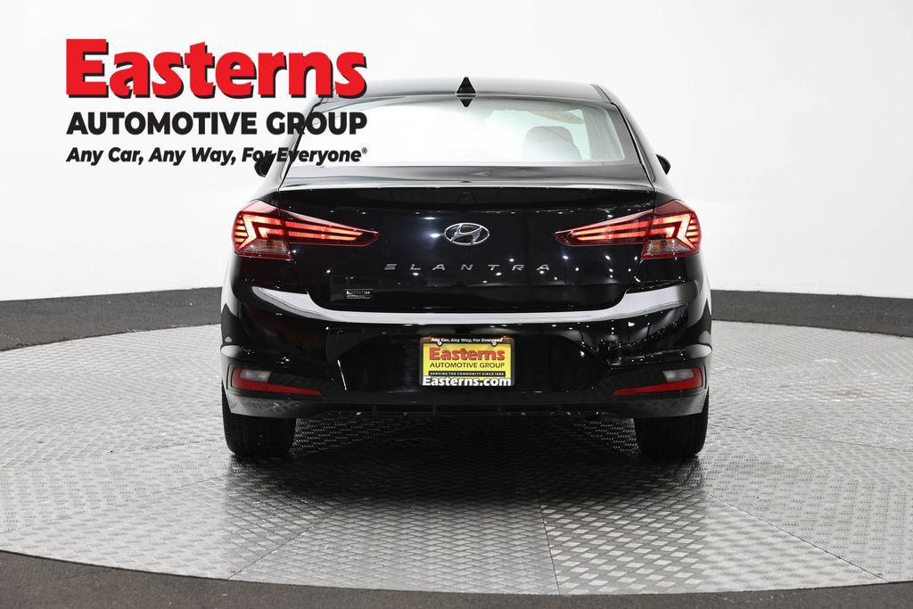Used 2020 Hyundai Elantra SEL w/ Cargo Package (C1) FWD image 6