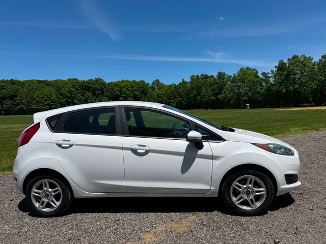 Used 2018 Ford Fiesta SE FWD image 5