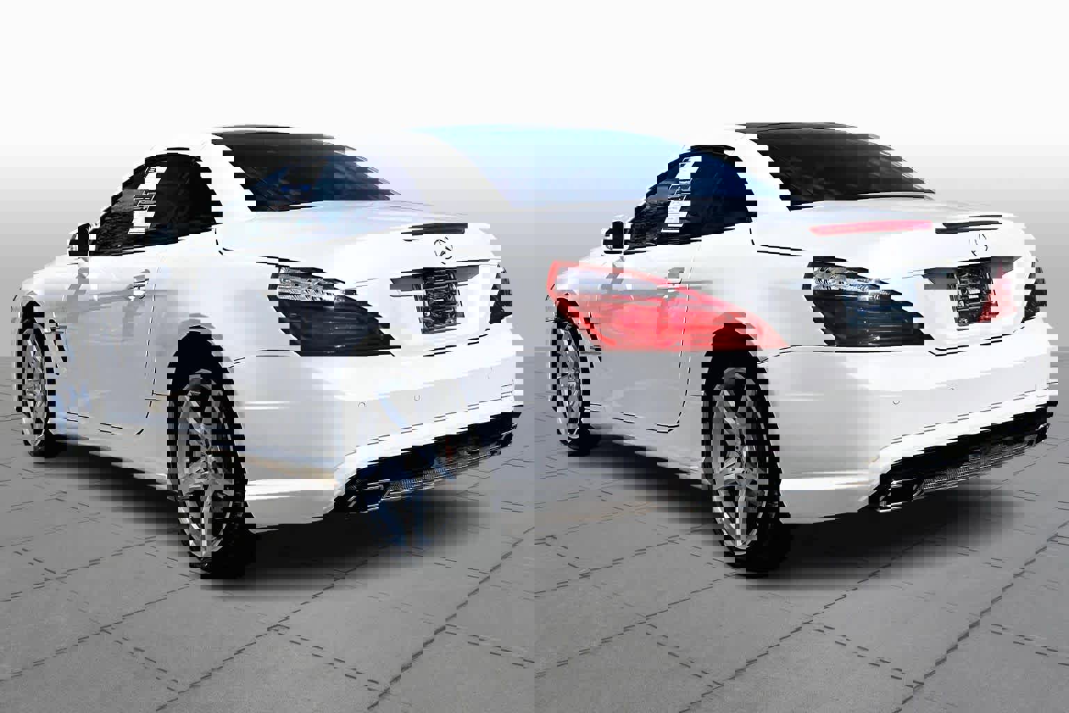 Used 2016 Mercedes-Benz SL 400 image 11