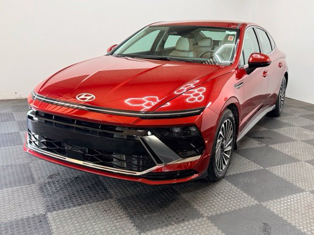 Used 2025 Hyundai Sonata SEL FWD image 5