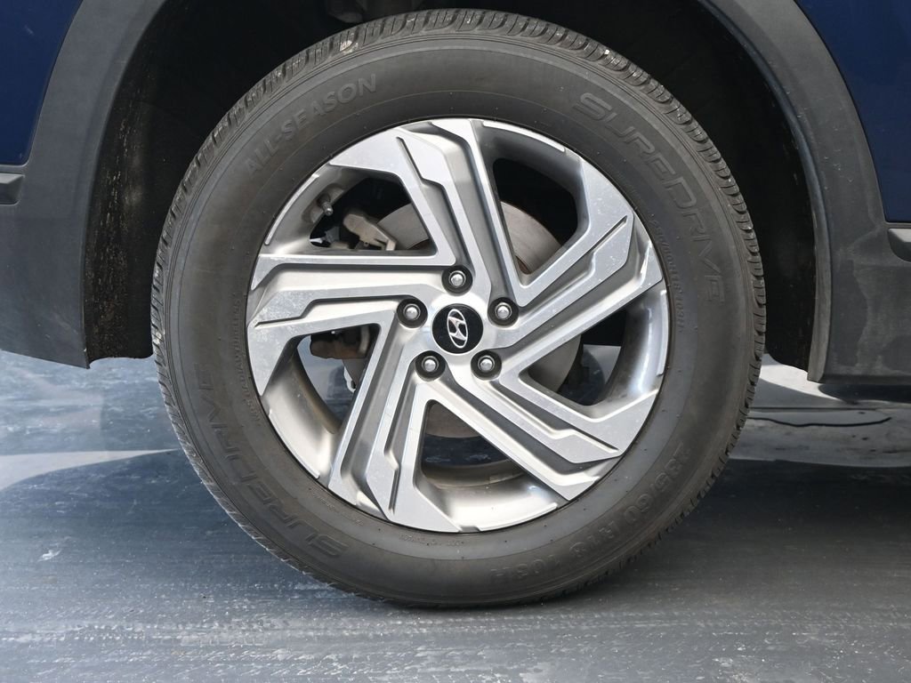 Used 2023 Hyundai Santa Fe SEL image 9