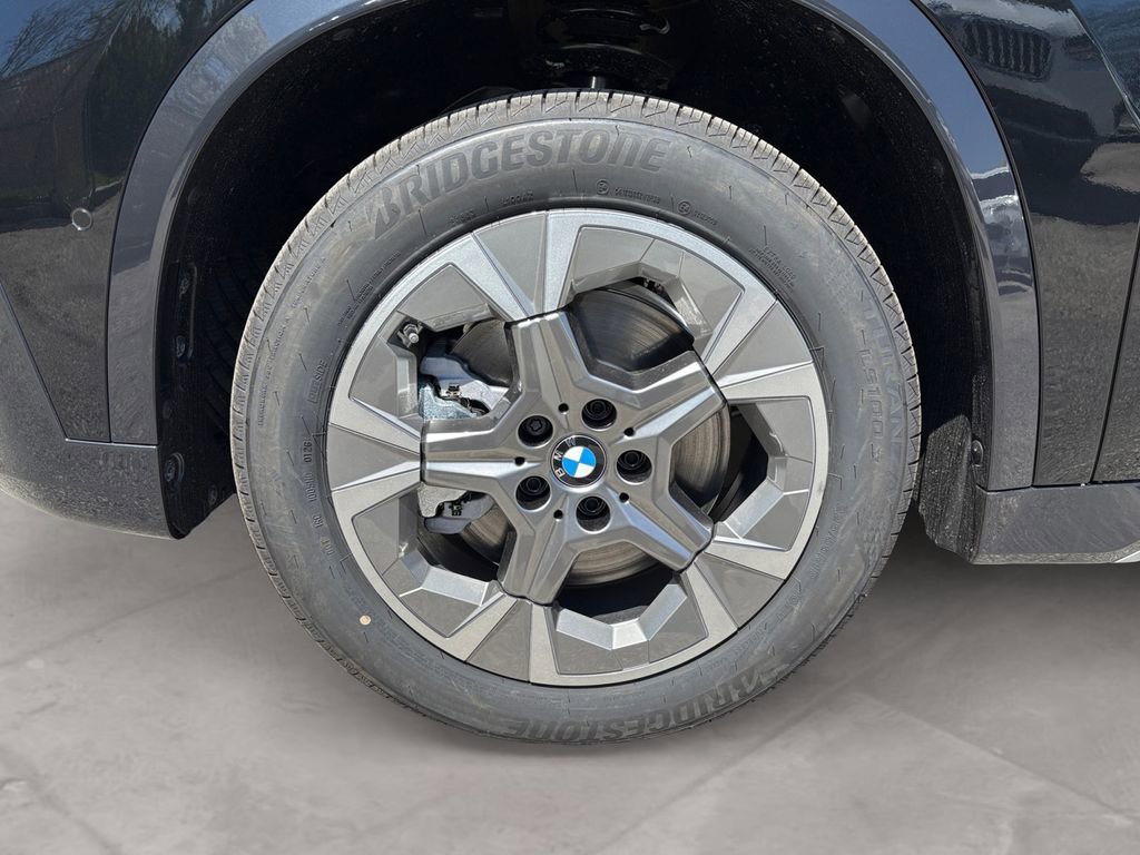 New 2026 BMW X1 xDrive28i w/ Technology Package AWD/4WD image 14