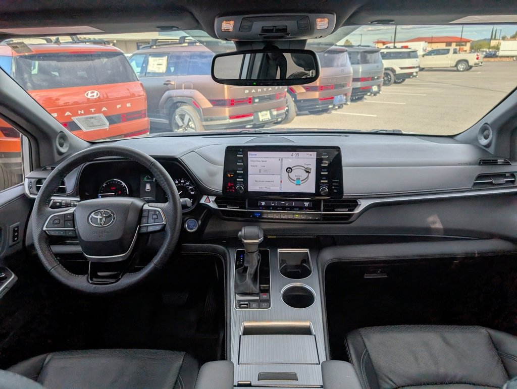 Used 2023 Toyota Sienna AWD image 15