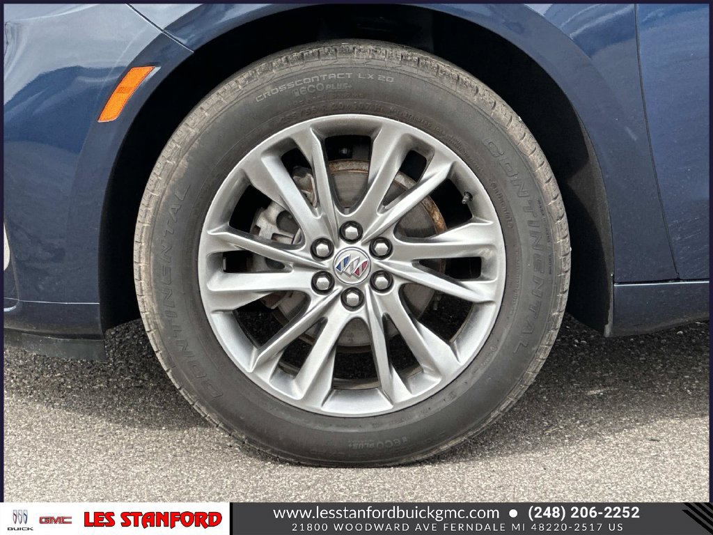 Certified 2023 Buick Enclave Avenir AWD/4WD image 10